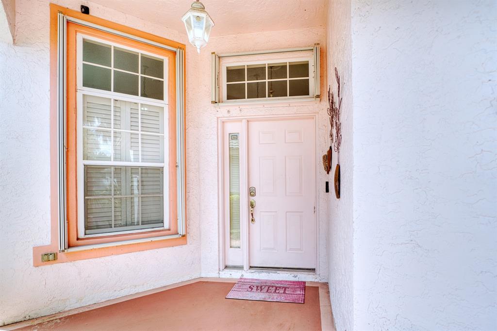 2824 Waters Edge Circle Greenacres, FL 33413 - Photo 2 of 36