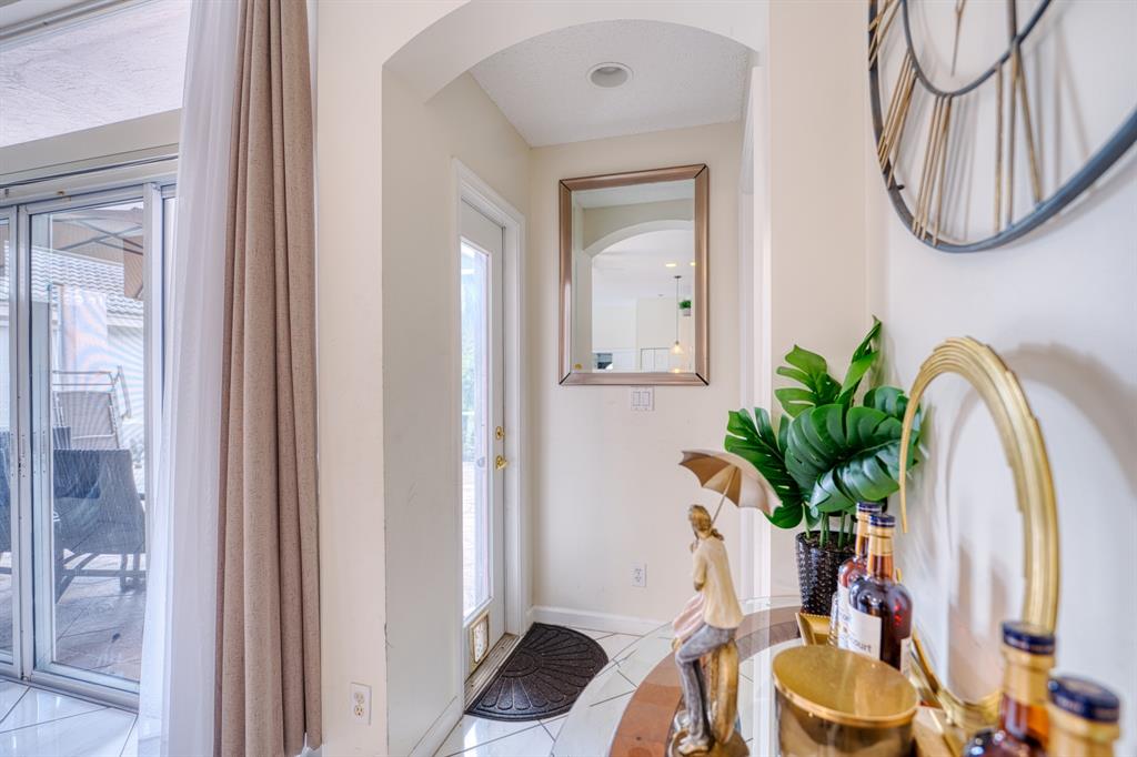 2824 Waters Edge Circle Greenacres, FL 33413 - Photo 29 of 36