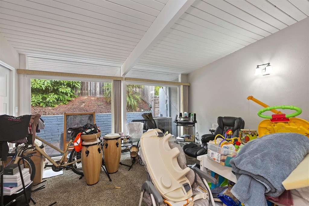 1387 Hygeia Avenue Encinitas, CA 92024 - Photo 23 of 45 a view of a livingroom with furniture and a table
