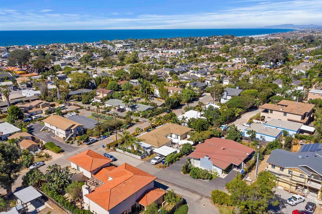 1387 Hygeia Avenue Encinitas, CA 92024 - Photo 35 of 45 an aerial view of residential houses with outdoor space