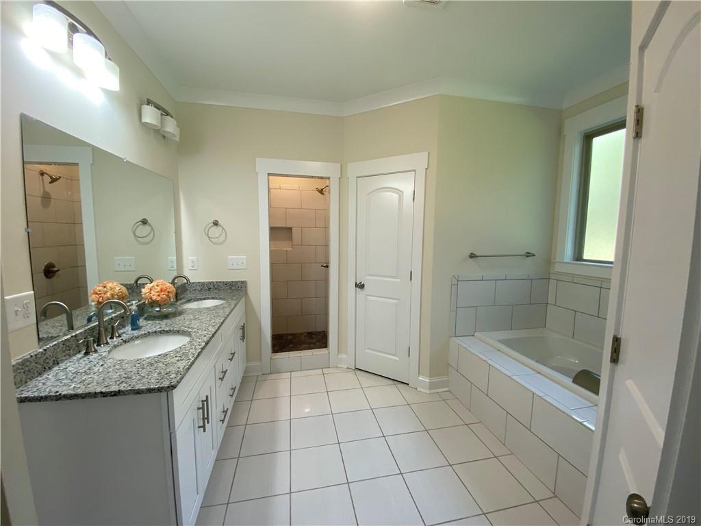8832 Reedy Creek Road Charlotte, NC 28215 - Photo 14 of 30 Gallery Image 14