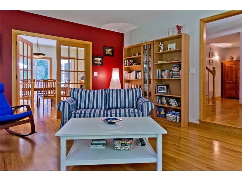 23 Vines Road Saco, ME 04072 - Photo 11 of 25 Living Room.