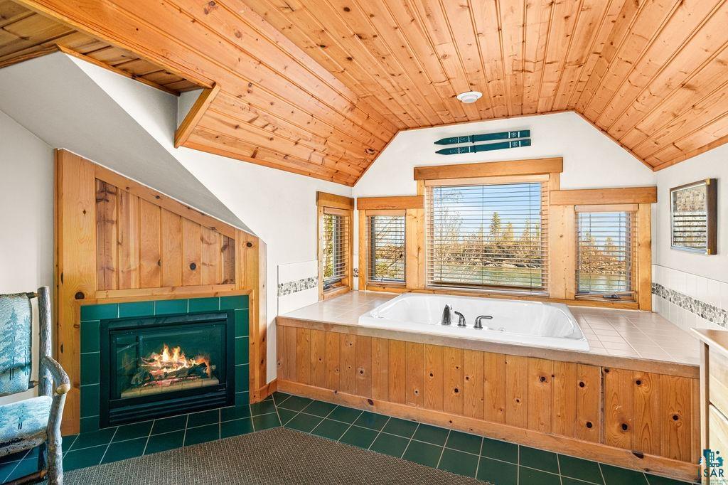 4576 Cove Road, Unit 410 Two Harbors, MN 55616 - Photo 25 of 45