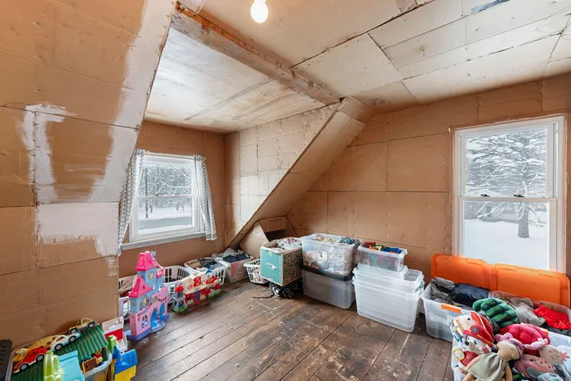 $285,000 | 2900 South Root River Parkway, West Allis, WI 53227