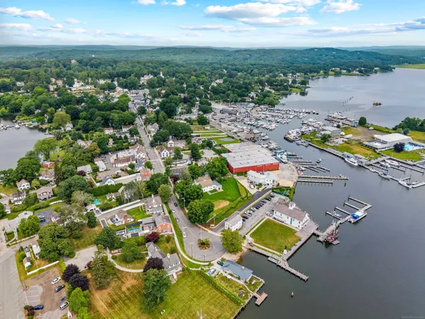 an aerial view of tennis court