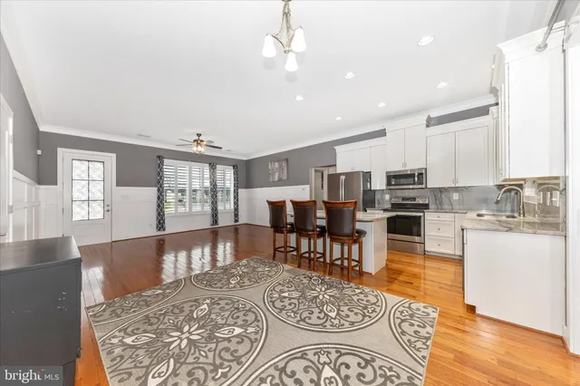 $599,000 | 210 Aylesbury Lane, Martinsburg, WV 25403