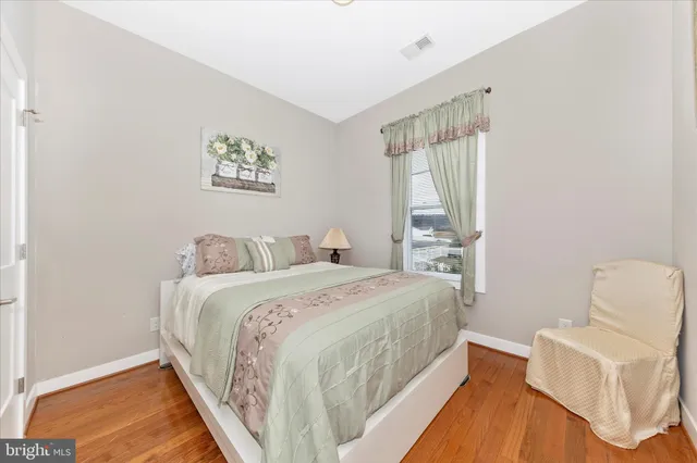 $599,000 | 210 Aylesbury Lane, Martinsburg, WV 25403