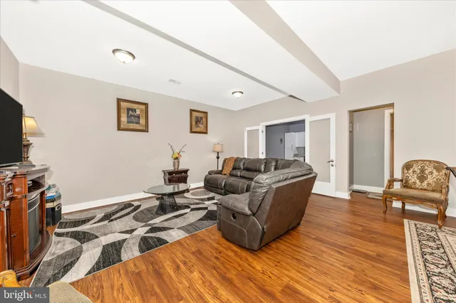 $599,000 | 210 Aylesbury Lane, Martinsburg, WV 25403