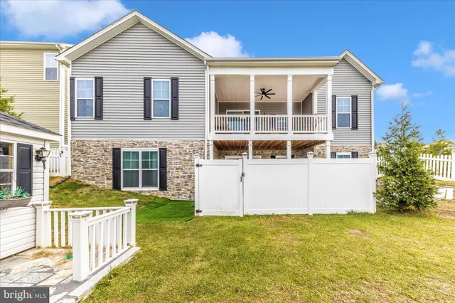 $599,000 | 210 Aylesbury Lane, Martinsburg, WV 25403