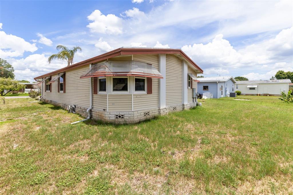 3217 Rainbow Road Tavares, FL 32778 - Photo 25 of 30