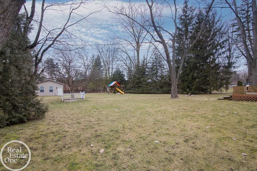 291 Maplehill Road Rochester Hills, MI 48306 - Photo 18 of 18