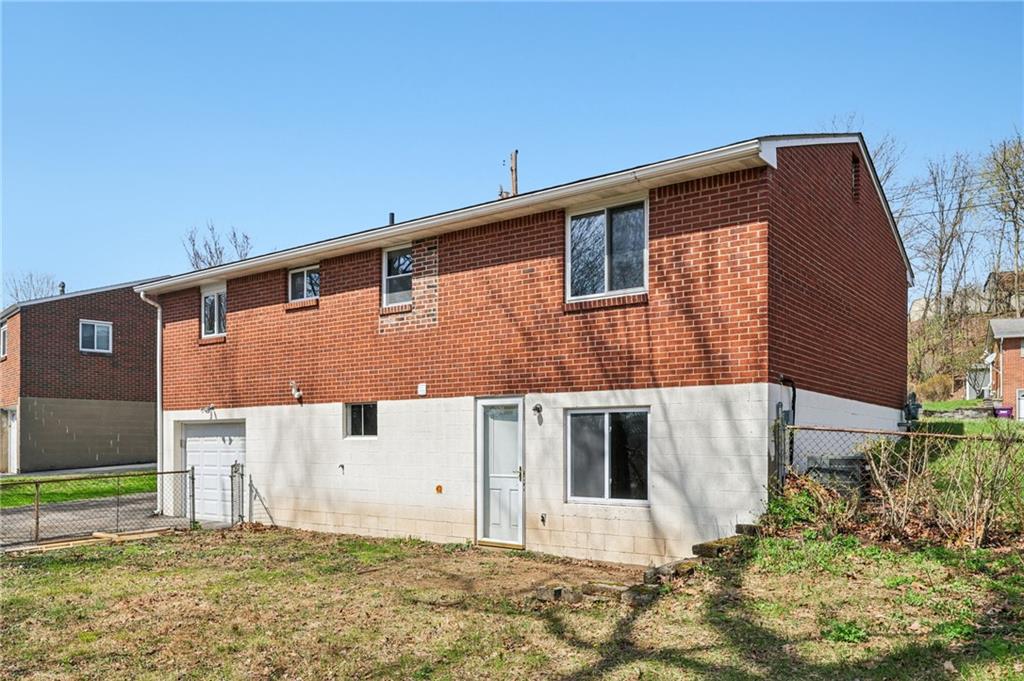 826 Blue Ridge Road Pittsburgh, PA 15239 - Photo 25 of 26 Gallery Image 25