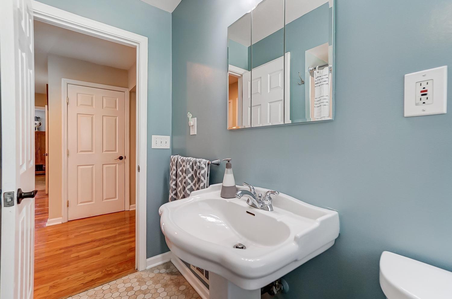 10570 Mill Road Cincinnati, OH 45240 - Photo 15 of 39 Gallery Image 15