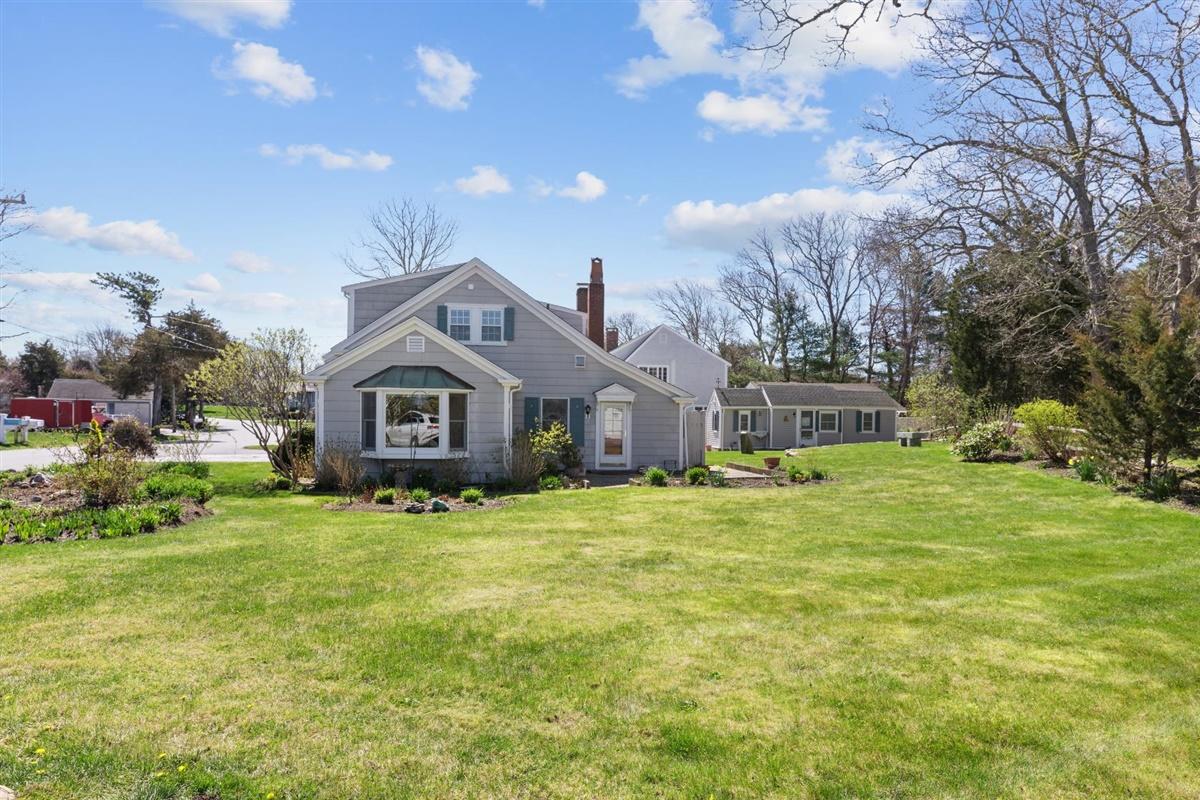 75 Jefferson Road Bourne, MA 02532 - Photo 3 of 46 3