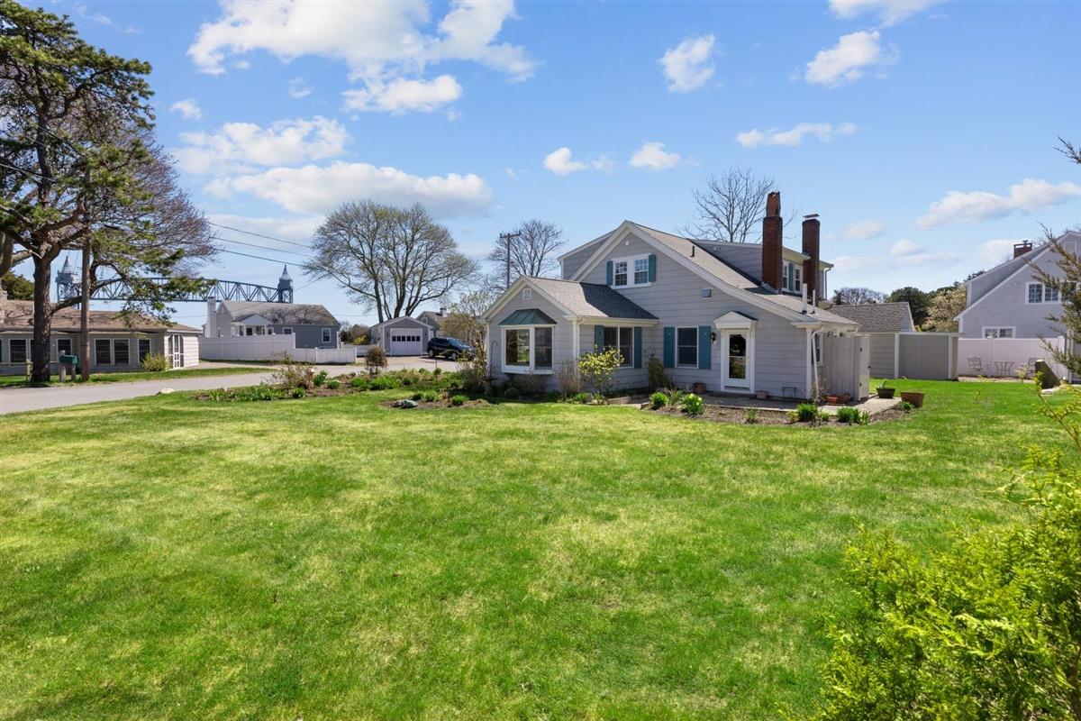 75 Jefferson Road Bourne, MA 02532 - Photo 8 of 46 8