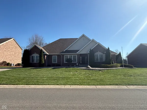 $439,000 | 909 East Mill Creek Road South, Greensburg, IN 47240