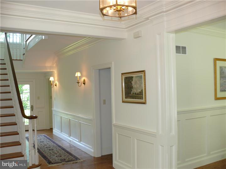 930 Merion Square Road Gladwyne, PA 19035 - Photo 2 of 22 Foyer