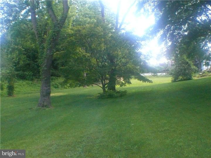 930 Merion Square Road Gladwyne, PA 19035 - Photo 16 of 22 Back Yard