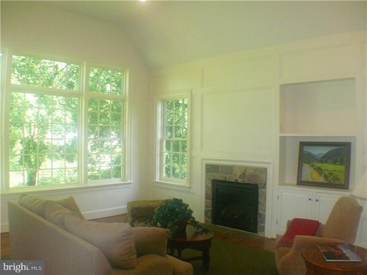 930 Merion Square Road Gladwyne, PA 19035 - Photo 6 of 22 Family Room