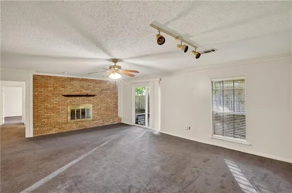 $1,500 | 135 Oakwood Drive, Mandeville, LA 70448