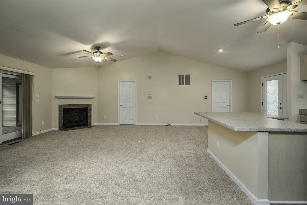 690 Mitchell Point Road Mineral, VA 23117 - Photo 12 of 29 Family Room