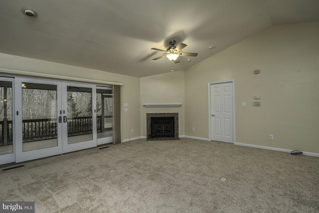 690 Mitchell Point Road Mineral, VA 23117 - Photo 13 of 29 Family Room