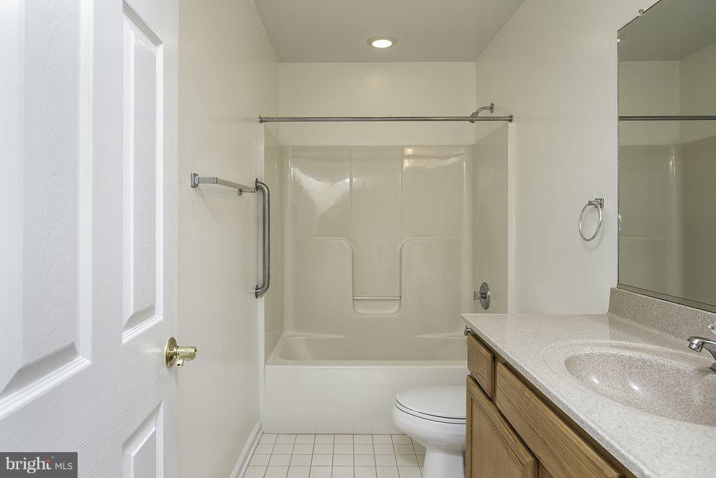 690 Mitchell Point Road Mineral, VA 23117 - Photo 23 of 29 Bath