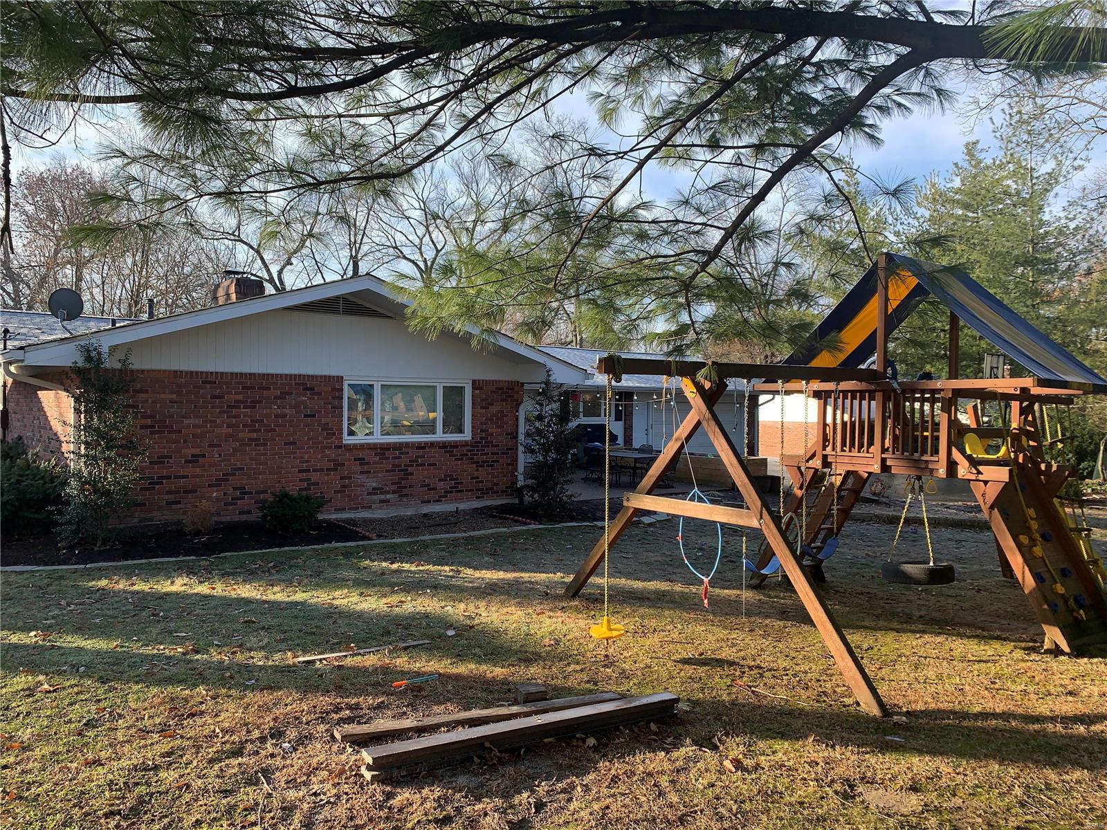 9875 Wild Deer Road St. Louis, MO 63124 - Photo 4 of 9