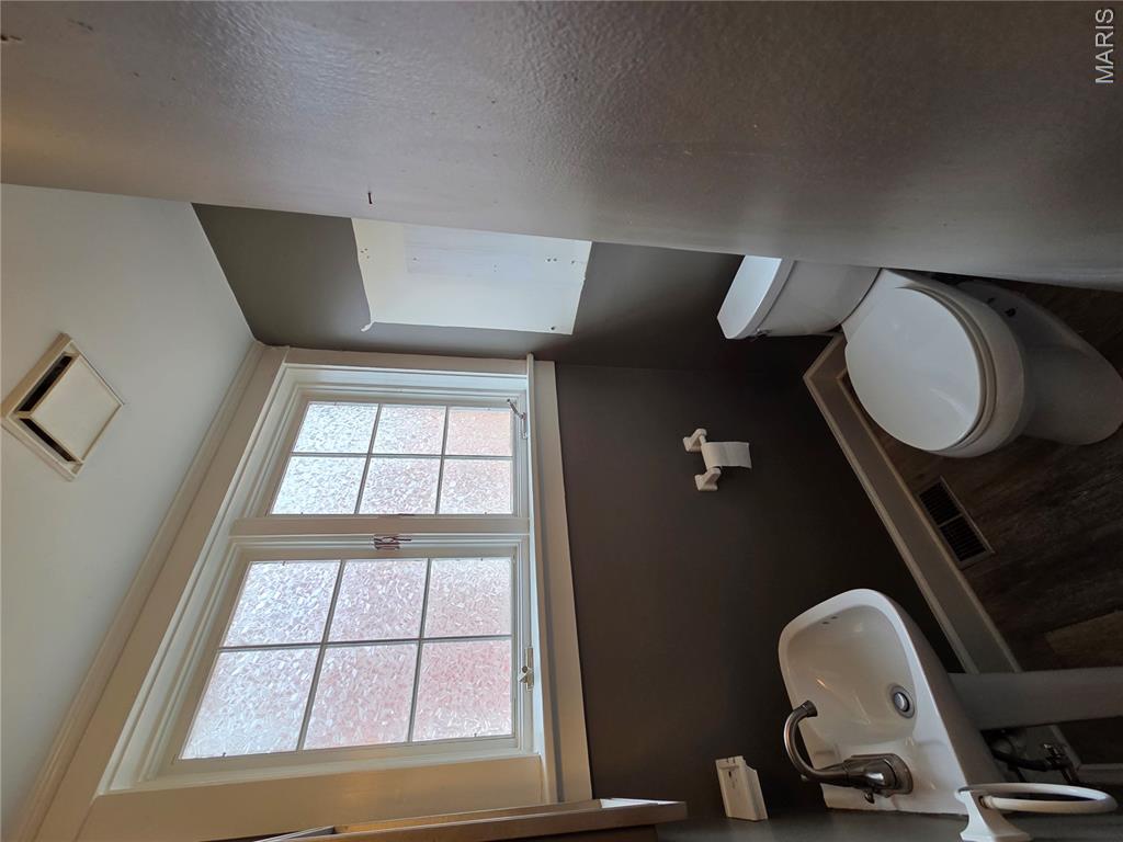 239 West Elm Street Alton, IL 62002 - Photo 16 of 23