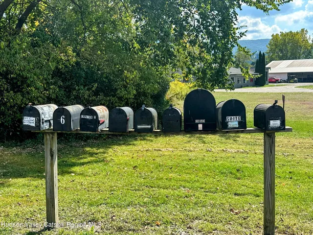 $1,600 | 9030 Highway 22, Unit SUITE 2, Copake, NY 12529