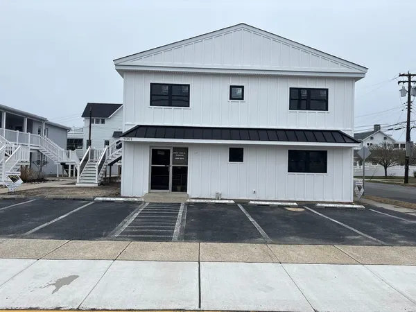 $1,375,900 | 3901 3rd, Unit 2B, Stone Harbor, NJ 08247