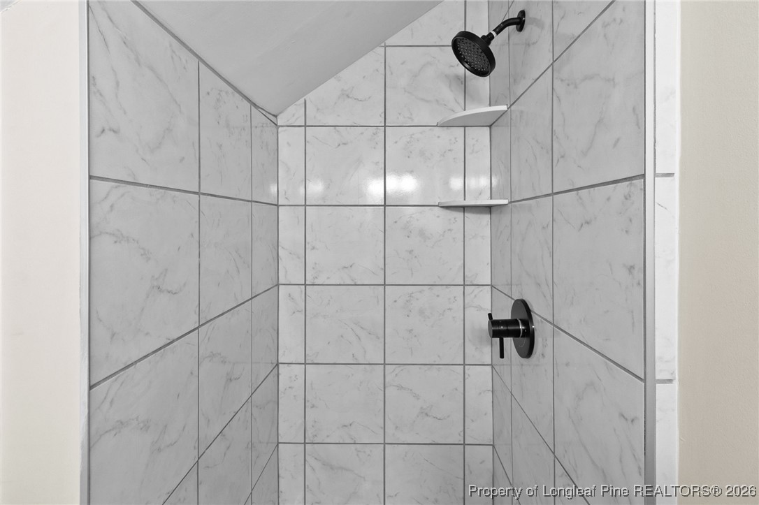 211 Hawthorne Road Fayetteville, NC 28301 - Photo 23 of 30