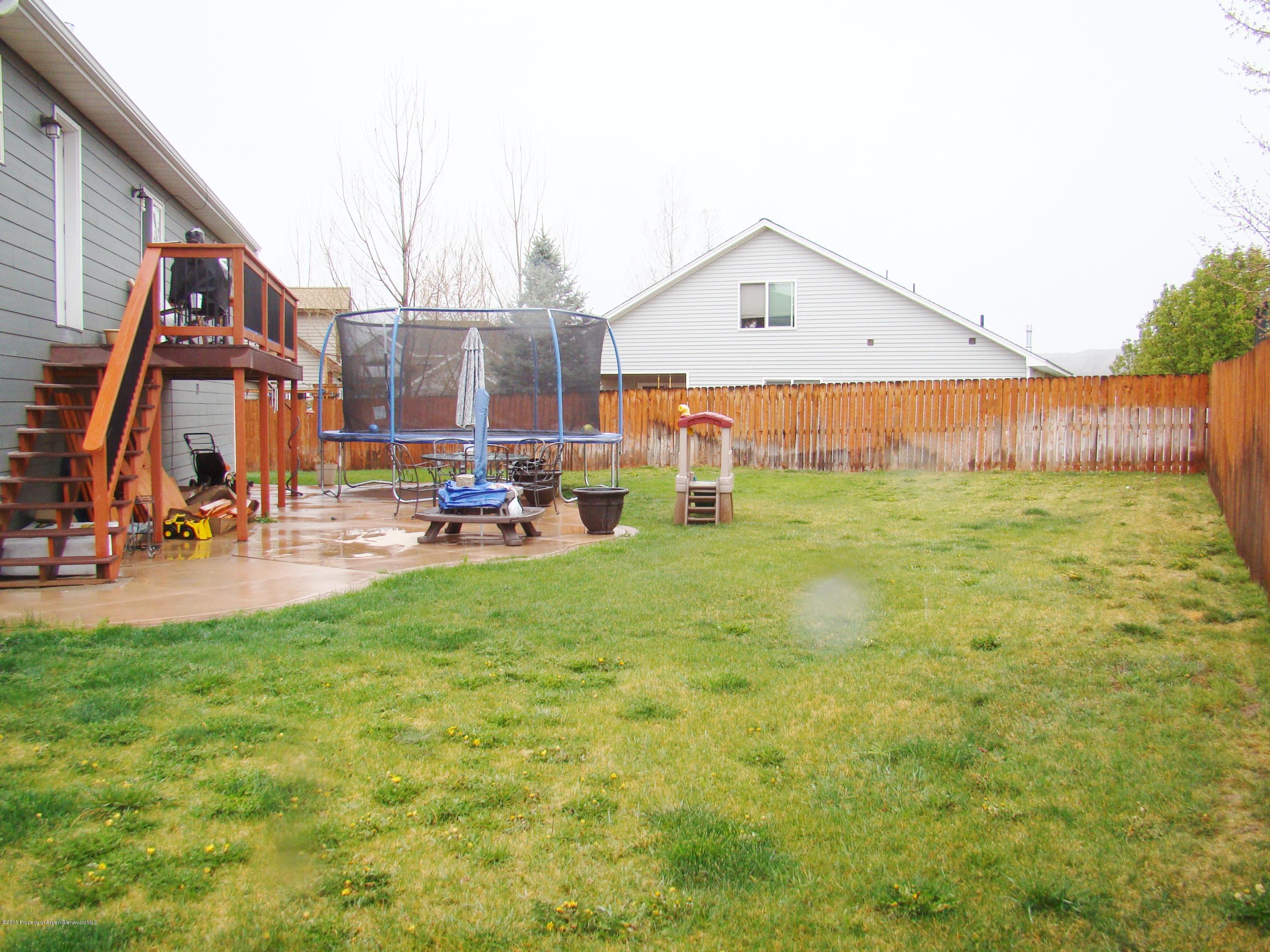 712 East 17th Street Rifle, CO 81650 - Photo 5 of 28 DSC07751