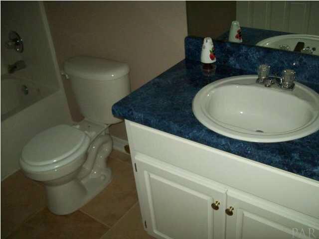 417 Turnberry Road Cantonment, FL 32533 - Photo 10 of 12 Gallery Image 10