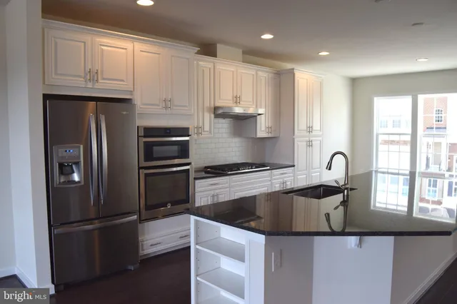 $3,800 | 19974 Abram Terrace, Ashburn, VA 20147