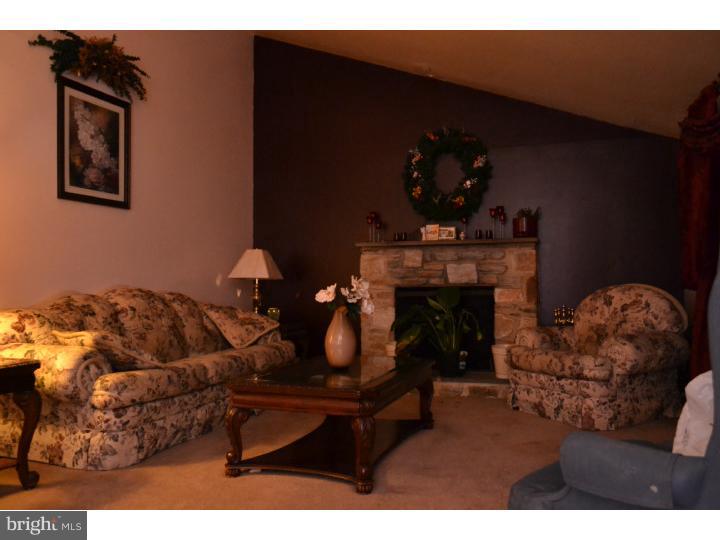 1159 Banes Road Southampton, PA 18966 - Photo 3 of 6 Gallery Image 3