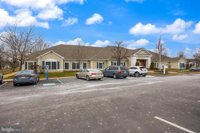 $295,000 | 2507 A Bluegrass Drive, Mount Laurel, NJ 08054