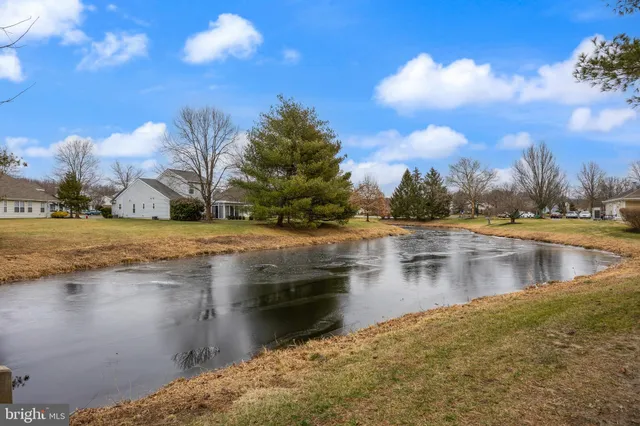 $295,000 | 2507 A Bluegrass Drive, Mount Laurel, NJ 08054