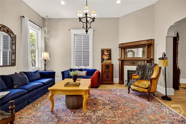 $765,000 | 513 East Henry Street, Savannah, GA 31401