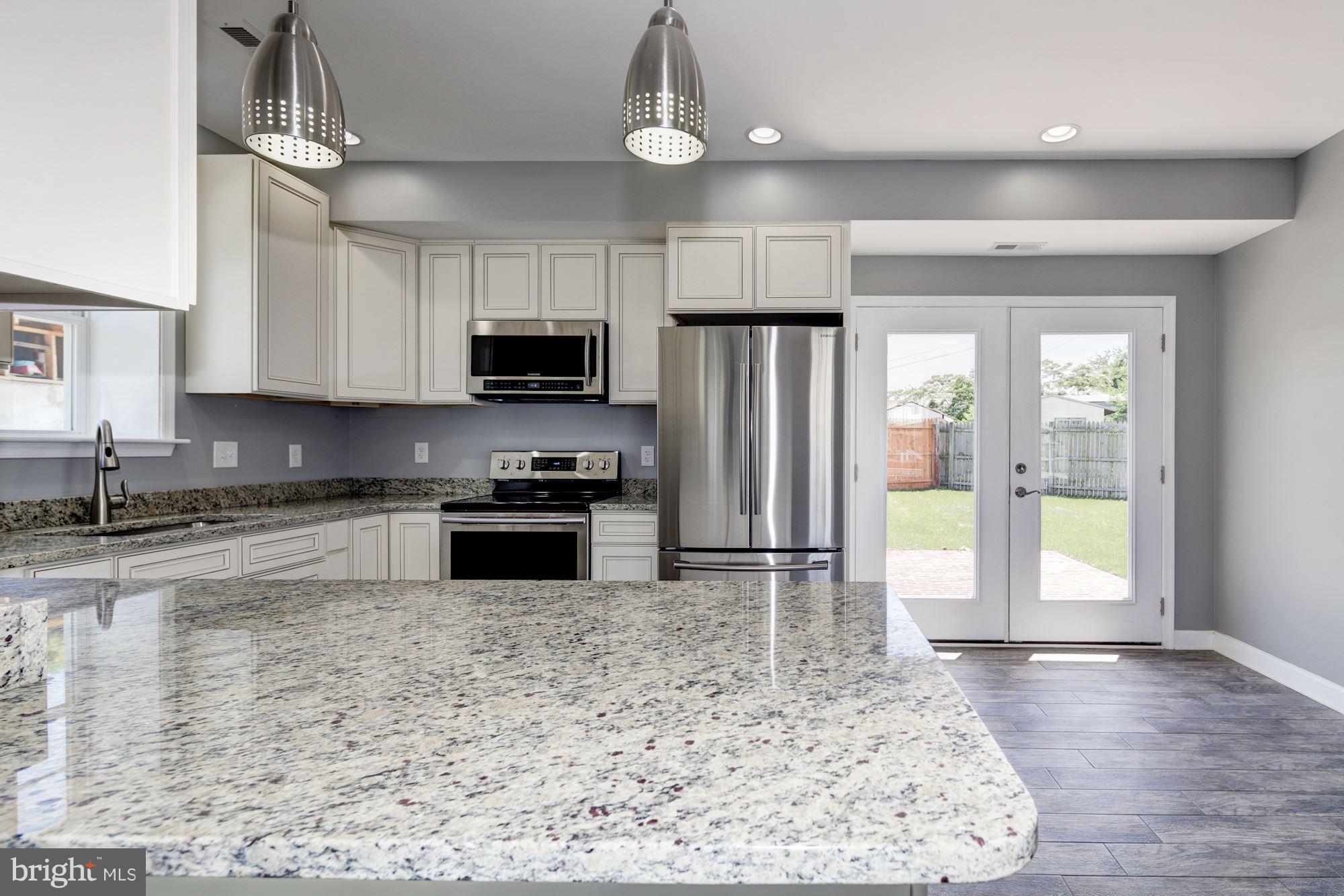 3415 Louth Road Baltimore, MD 21222 - Photo 14 of 28 Kitchen