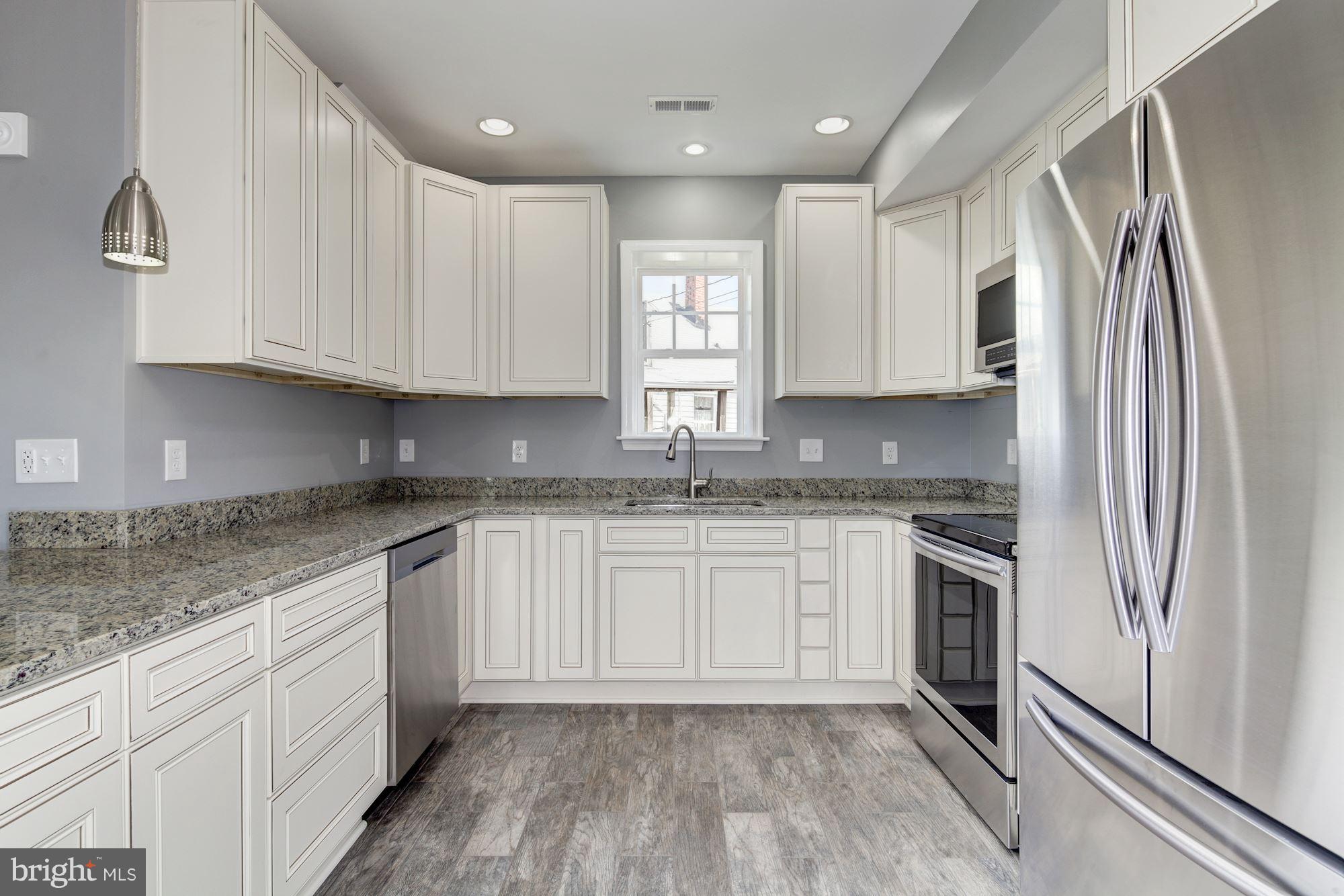 3415 Louth Road Baltimore, MD 21222 - Photo 9 of 28 Kitchen