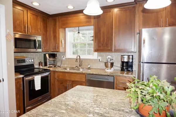 $159,000 | 2071 Short Avenue, Sneads, FL 32460