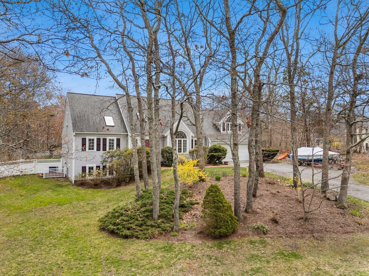 8 Telegraph Hill Road Sandwich, MA 02563 - Photo 6 of 72 DJI_20260501114332_0012_D