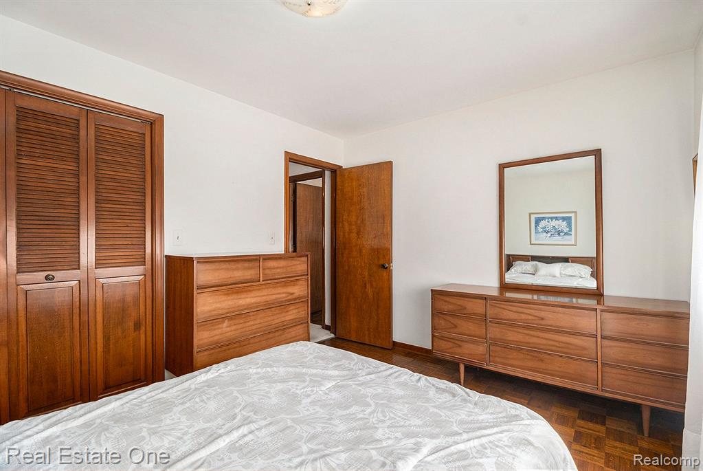 710 Creston Road Troy, MI 48085 - Photo 40 of 72