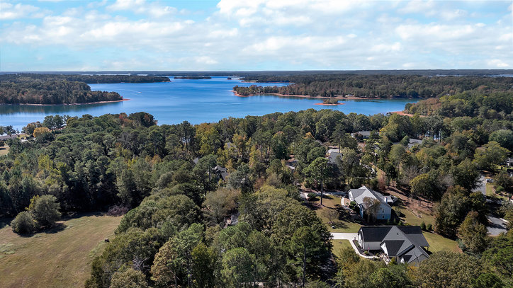 1011 Cove Circle Anderson, SC 29626 - Photo 30 of 42