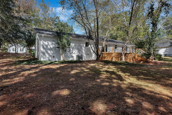 1011 Cove Circle Anderson, SC 29626 - Photo 7 of 42