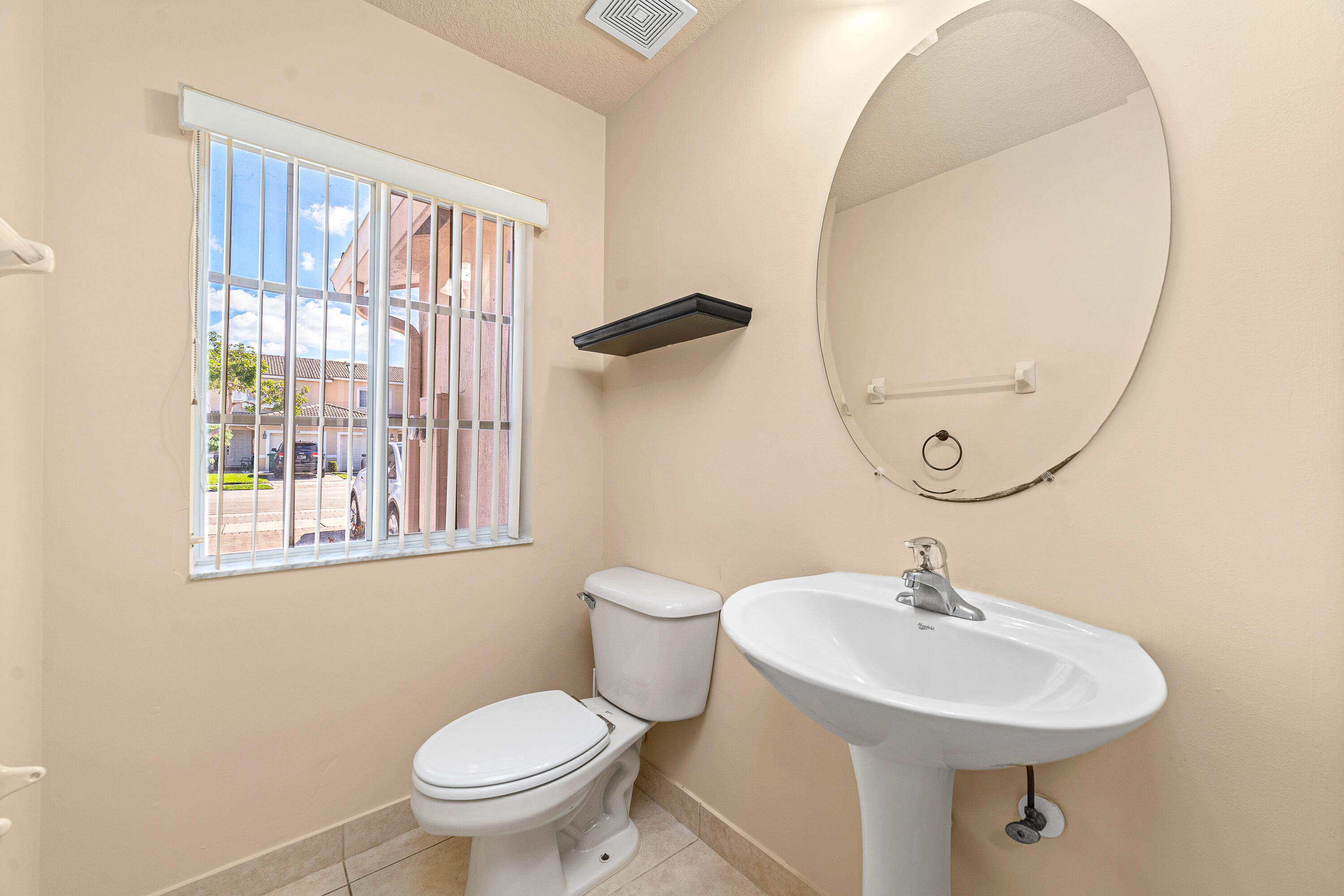 5935 Abbey Road, Unit 5935 Tamarac, FL 33321 - Photo 5 of 36 _DSC1104-2