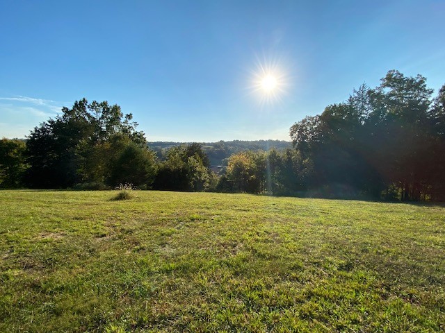 1050 Edmundson Road Prospect, TN 38477 - Photo 35 of 40 a view of an ocean