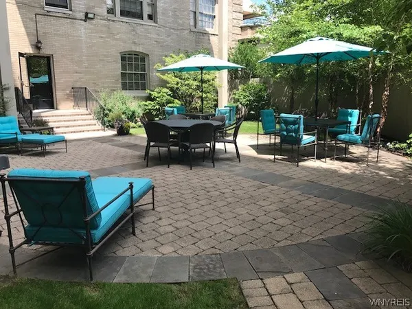 $599,000 | 33 Gates Circle, Unit 6B, Buffalo, NY 14222