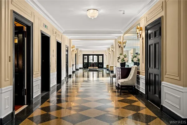 $599,000 | 33 Gates Circle, Unit 6B, Buffalo, NY 14222